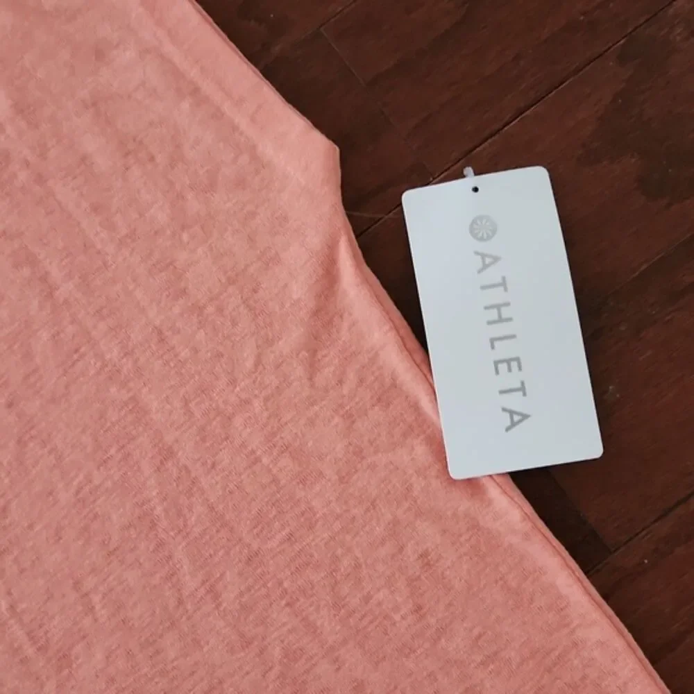 NWT Athleta Release Tee, Island Coral, Size M - Picture 7 of 11